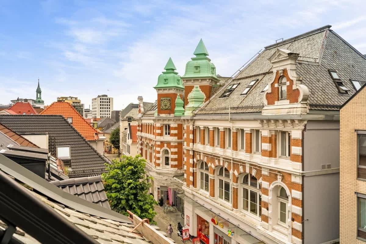 Dinbnb Apartments I Mid-City Luxury With Mini Balcony And Smart Tv & Sound System Bergen Eksteriør billede